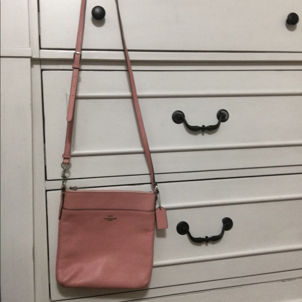 light pink coach crossbody